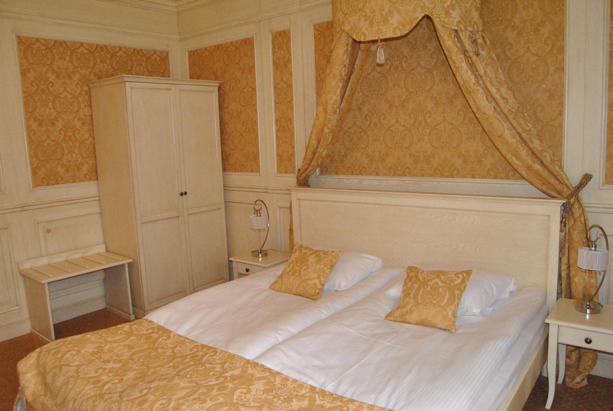 Villa Anna Tarnobrzeg Dış mekan fotoğraf